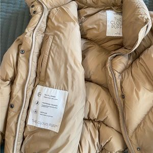 ARITZIA Cloud Puffer